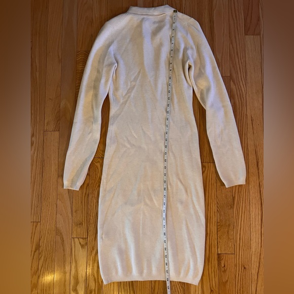 Wilfred Cove Dress - Picture 3 of 5